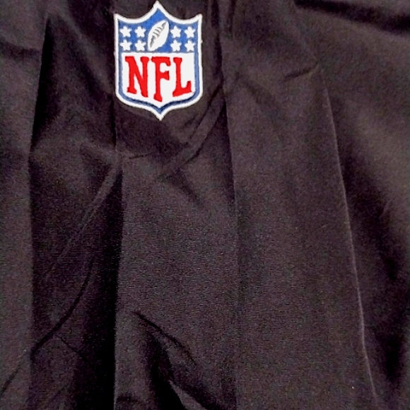 Reebox NFL Carolina Panthers windbreaker - Picture 6 of 13